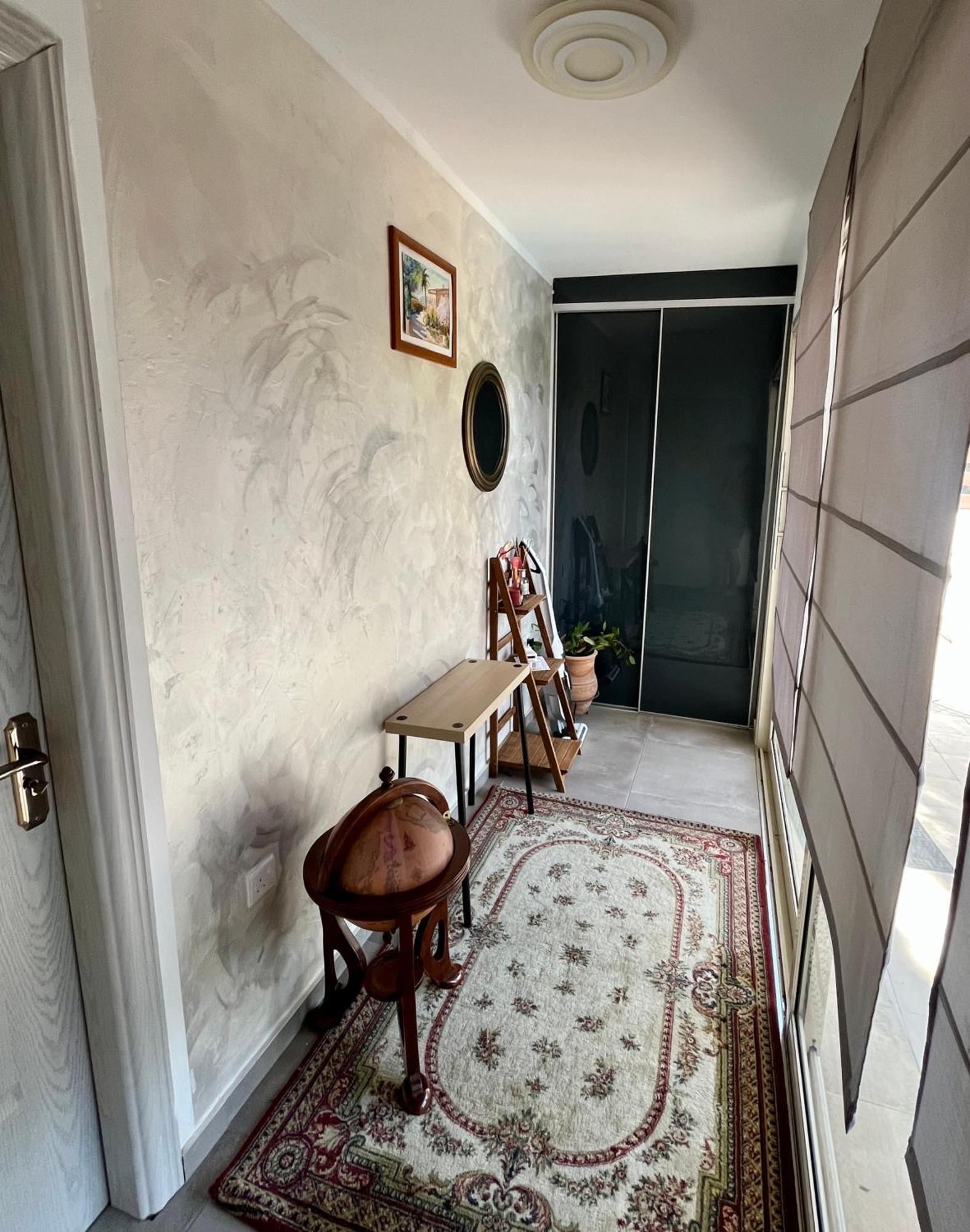 A Detached Floor Parekklisia